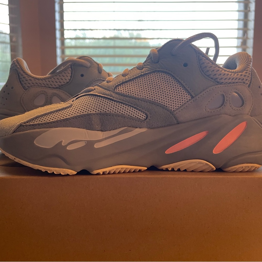 Grey and coral Yeezy boost 700